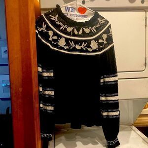 Marve peasant like shirt